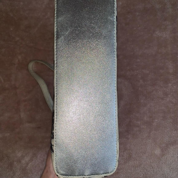 Marilyn Monroe Handbag - Lightly Used 🌟 - Picture 6 of 6